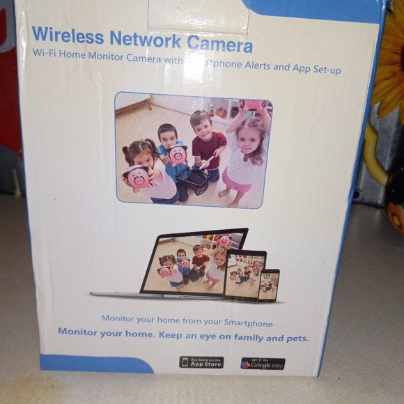 NEW IN BOX NEVER OPENED Wireless Network Camera - Picture 4 of 6